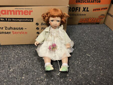 Poupée en porcelaine Oncrown 50 cm. Excellent état