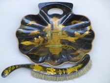 RAMASSE MIETTES ET SA BROSSE