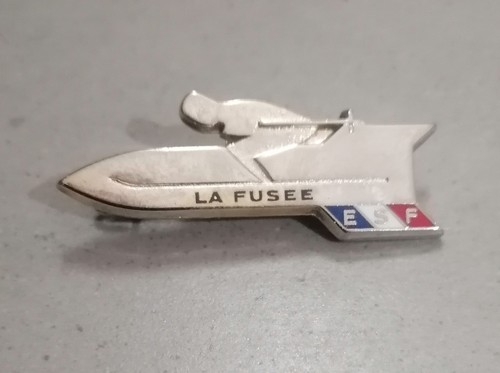 Médaille insigne broche - médaille,