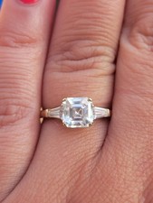 Solitaire/ Bague de fiançailles Or jaune Diamants moissanites Taille Asscher