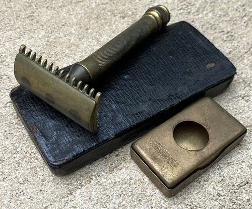 Ancien rasoir laiton gilette - ancien, "gilette