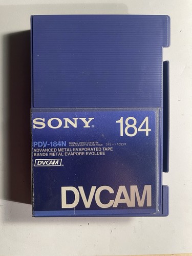 Lot cassettes vidéos dv - 10,