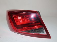 feu arrière gauche seat LEON