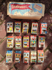 Ancienne boîte complète bonbons bonbonville E.ROTH maison village pop-up relief