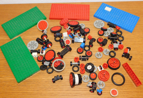 Lot pièces lego roue pneu - pièces,