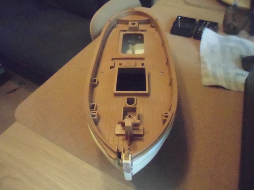 Coque pont bateau suzanne - coque,