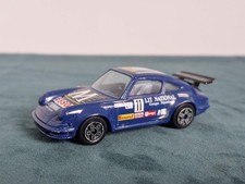 Petite voiture métal Burago