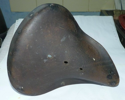 Ancienne selle bicyclette - de,
