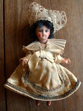 Mignonnette poupée Unis