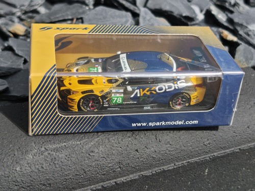 Lexus 78 akkodis - lexus, rc