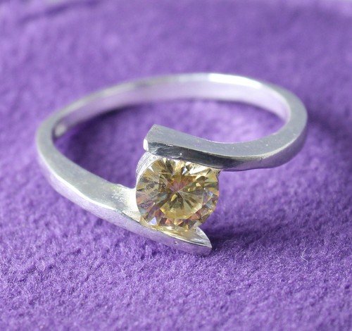 Bague solitaire diamant - bague,