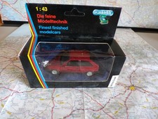 VOLKSWAGEN Polo coupé rouge