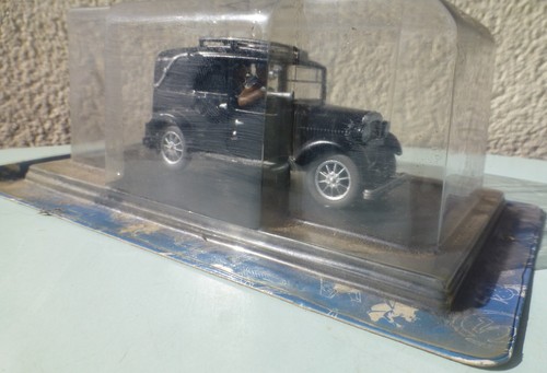 Blake mortimer taxi austin - blake,
