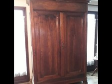 armoire 2 portes en noyer massif avec grande penderie