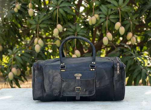 Sac voyage en cuir - en,
