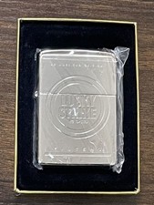 Briquet Zippo Lucky Strike It