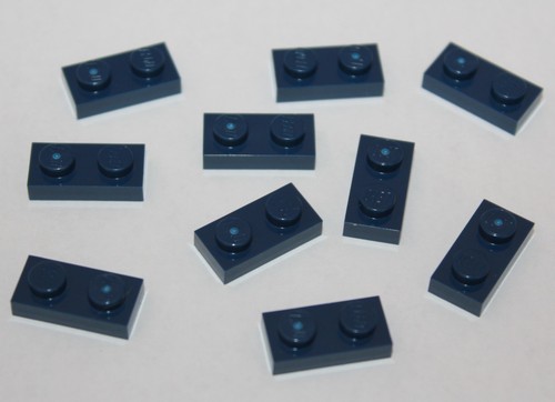 Lego dark blue plate 1x2 - lego,
