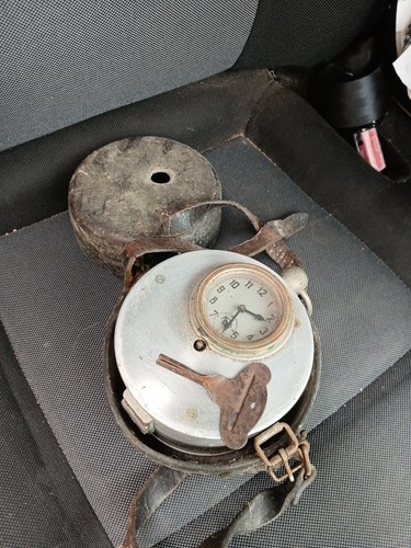 Horloge compteuse usine - compteuse,