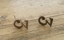 LOT DE DEUX CHIFFRES