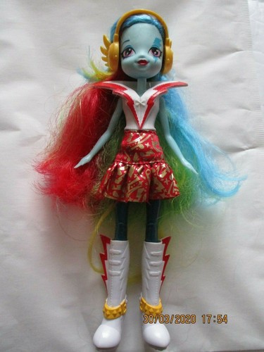 Poupee equestria girl - poupee,