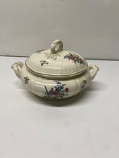 1 soupière villeroy & Boch modèle Alt Strasbourg bonne etat juste 1 éclat