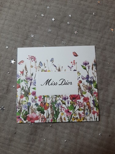 Carte parfumée perfume card - parfumée,
