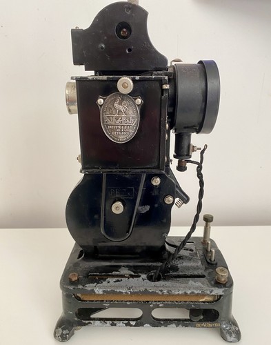 Magnifique ancien projecteur - magnifique,