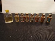 lot de miniatures de parfum