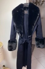 manteau marine à col fourrure