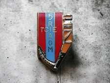 Insigne 5e RIAOM 1ère Compagnie d'Arta type II GLF Nul Ne Craint Badge Saumur 