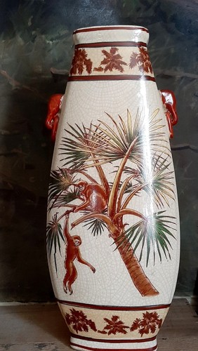 Vase aux singes - , ancien