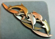 Tri Couleur Brossé Finition Cuivre Or Ton Sautant Dauphin Grand Broche Ca 16.2