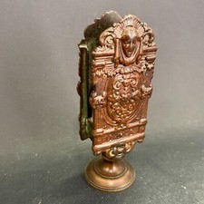 Pyrogène avec porte-boîte