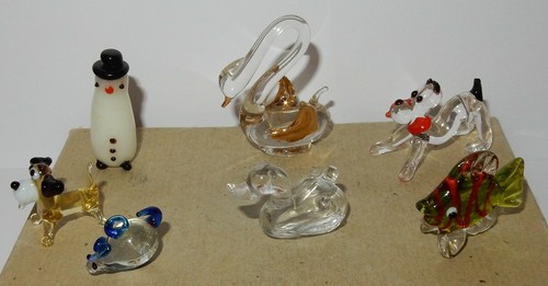 Petits sujets fèves - fèves, verre