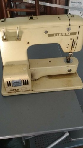 Ancienne machine coudre - ancienne,