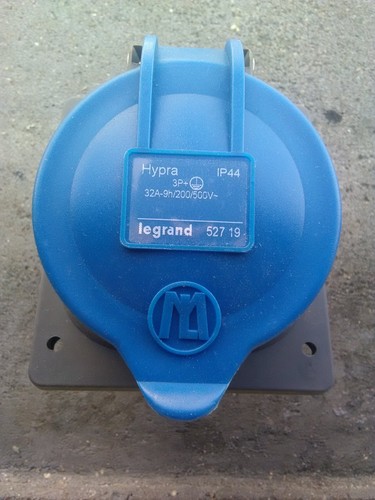 Prise socle femelle hypra - prise,