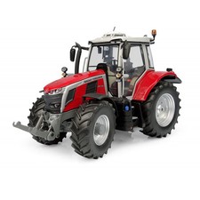 UNIVERSAL HOBBIES - Tracteur