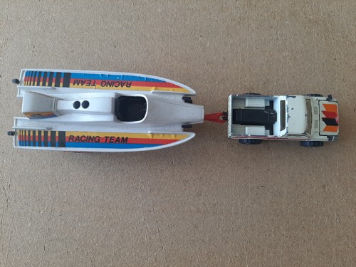 Porte bateau team racing - bateau,
