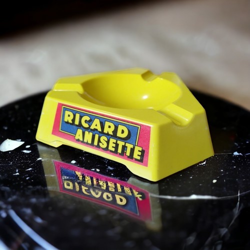 Cendrier publicitaire ricard - cendrier,