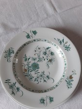 PORCELAINE BERNARDAUD MODELE PEKIN vert  12 ASSIETTES, 6  PLATES ET 6 CREUSES