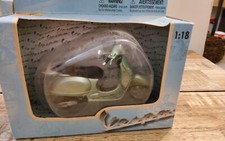 Vespa scooter  burago  norev  solido maisto  1/18