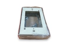 Legrand Wiremold V5751 Flush