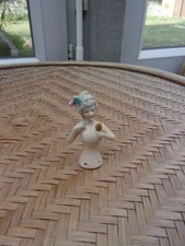 MINIATURE :  un buste d'élégante (poupée ?) - Porcelaine Allemagne