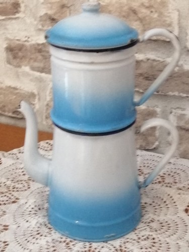 Jolie cafetiere emaillee - jolie,