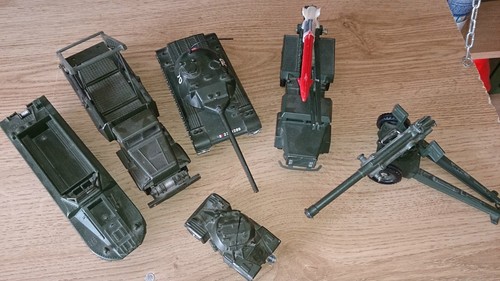Vehicule militaire miniature - vehicule,