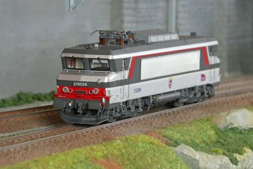 Models 10493s locomotive - ls,