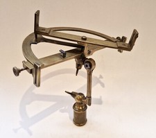 Graphomètre-éclimètre en laiton, France, début XIXe