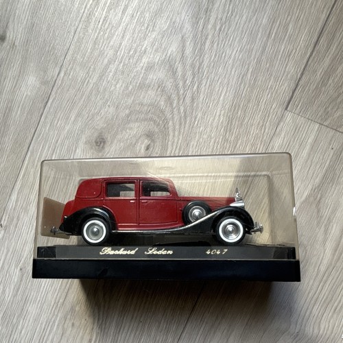Solido age or packard - d'or,
