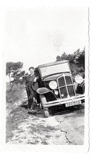 C214 Renault Monaquatre. Homme