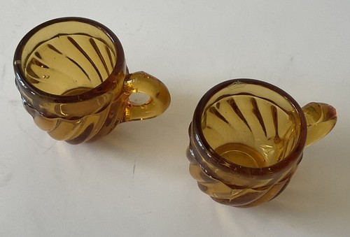 Anciens petits verres - anciens,